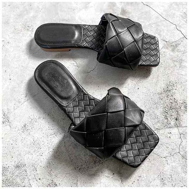 SUOJIALUN 2020 New Brand Slippers Weave Leather Women Sandal Open Toe Flat Casual Slides Summer Outdoor Beach Female Flip Flops